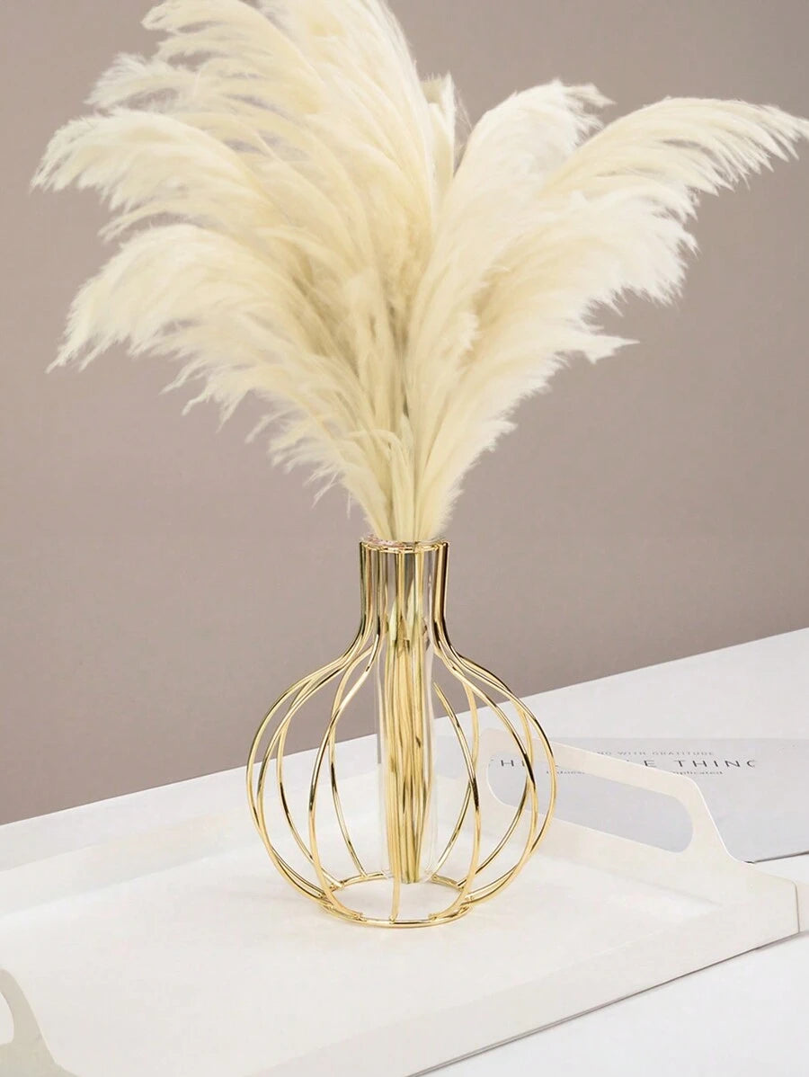 Santiago Minimalist Wireframe Propagation Vase