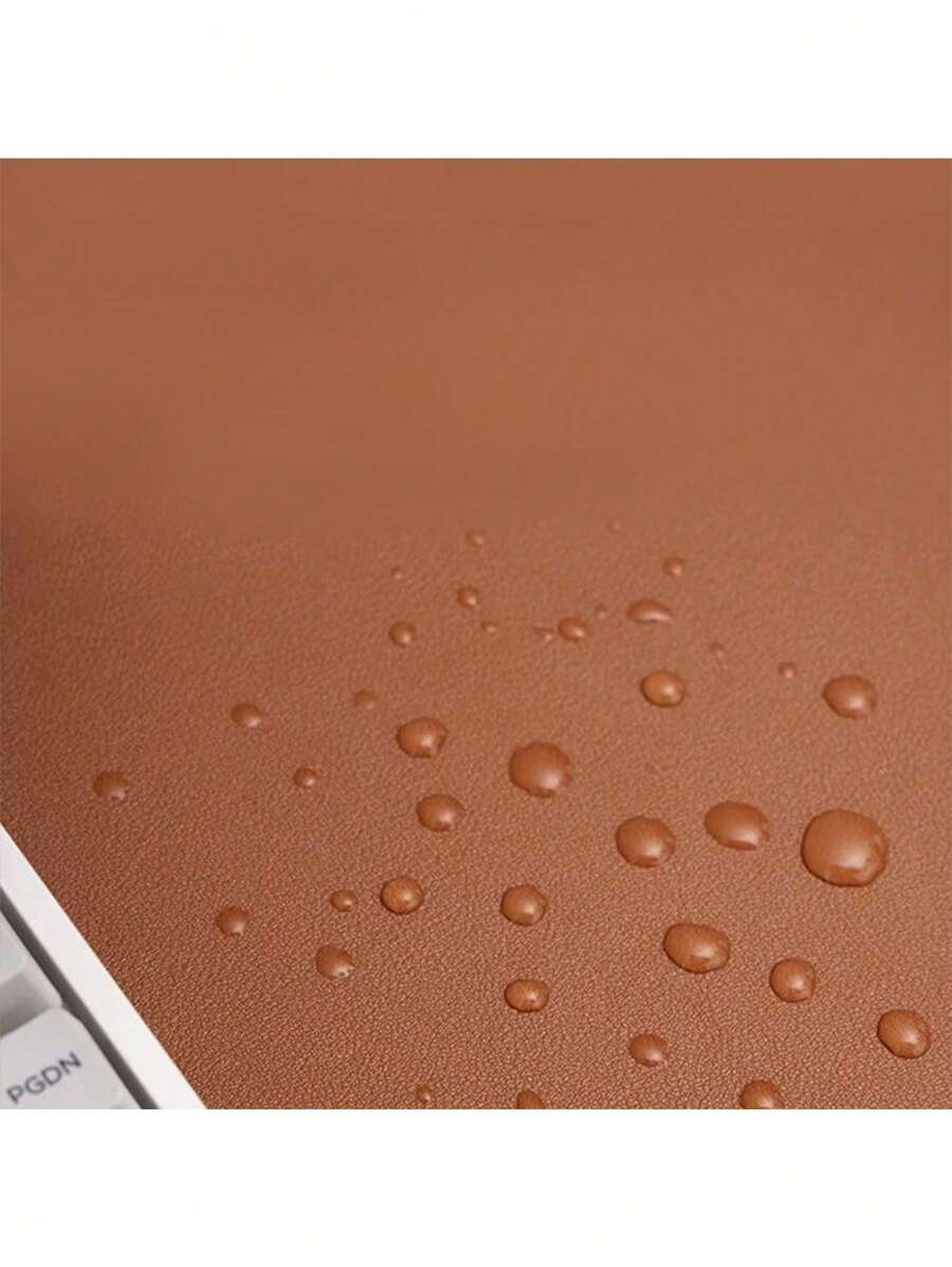 San Francisco Oversized Premium Leather and Cork Desk Mat
