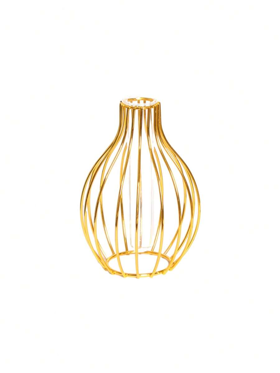 Santiago Minimalist Wireframe Propagation Vase