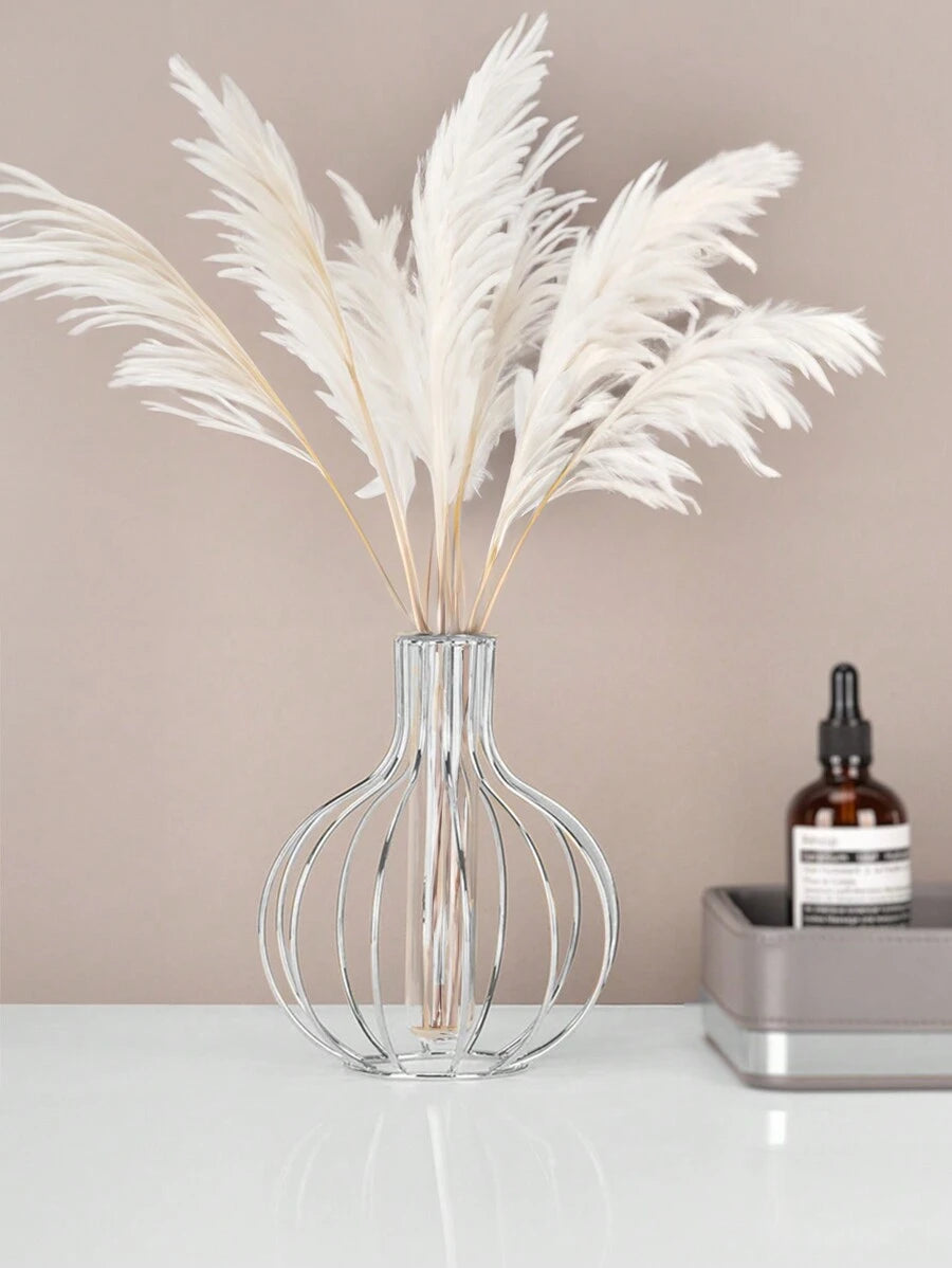 Santiago Minimalist Wireframe Propagation Vase