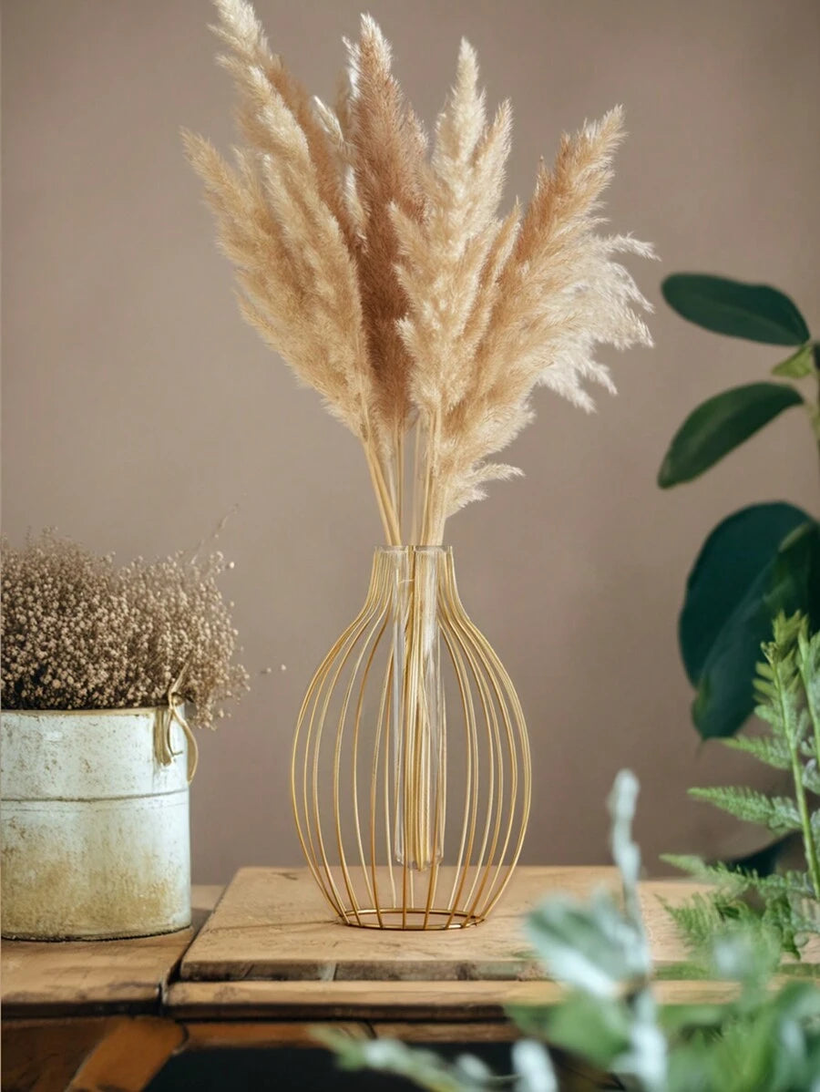 Santiago Minimalist Wireframe Propagation Vase