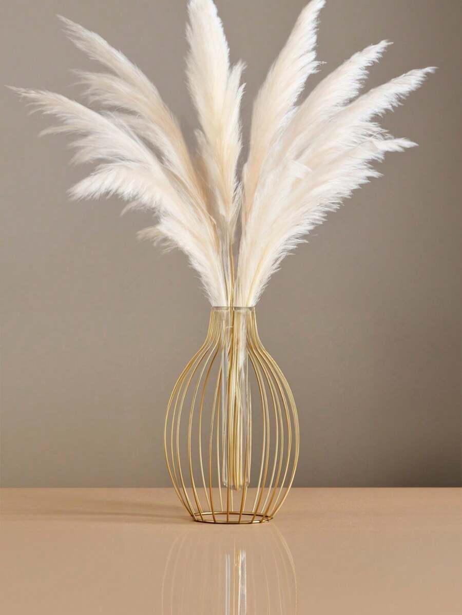 Santiago Minimalist Wireframe Propagation Vase