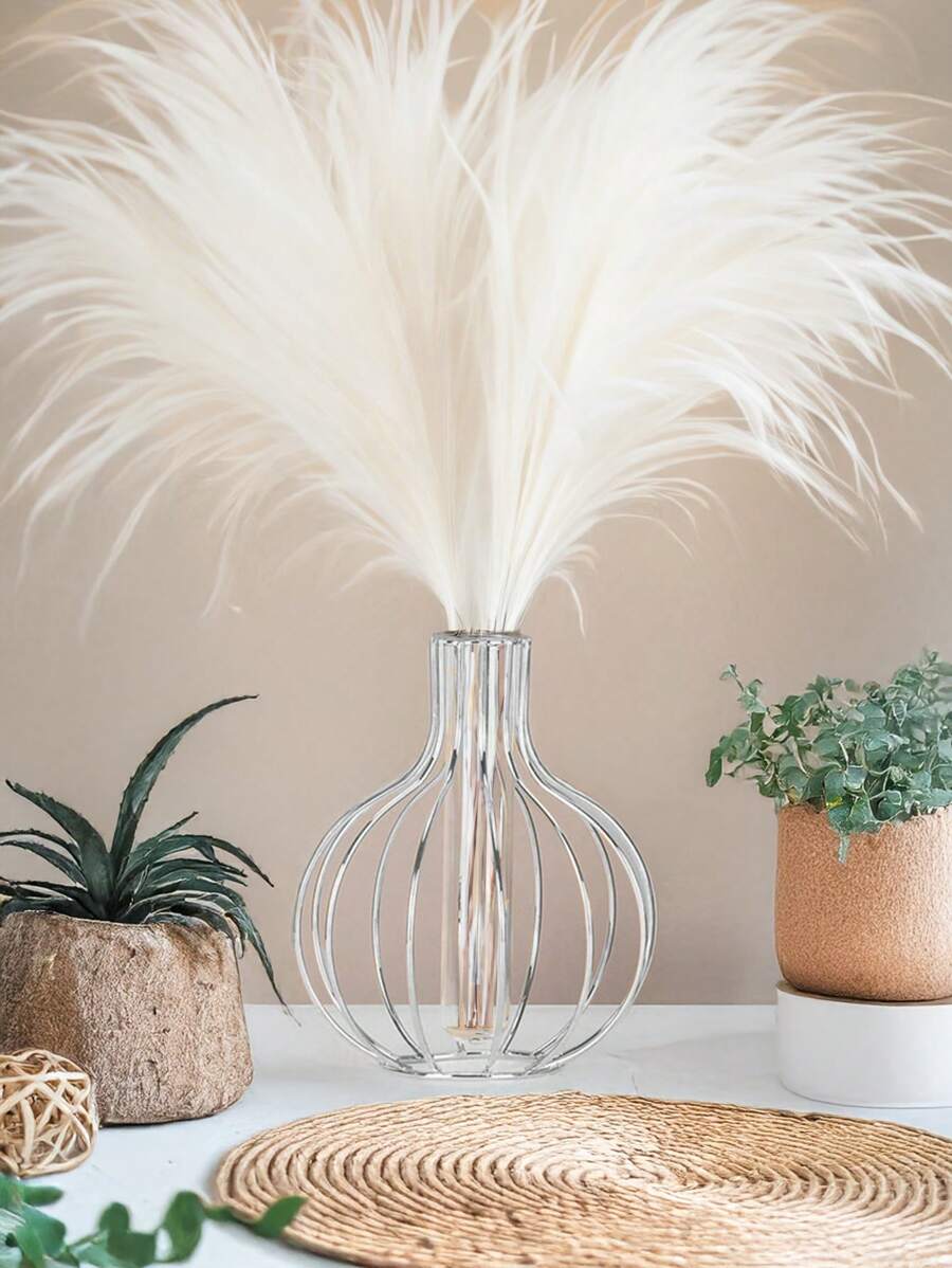 Santiago Minimalist Wireframe Propagation Vase