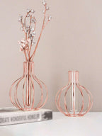 Santiago Minimalist Wireframe Propagation Vase