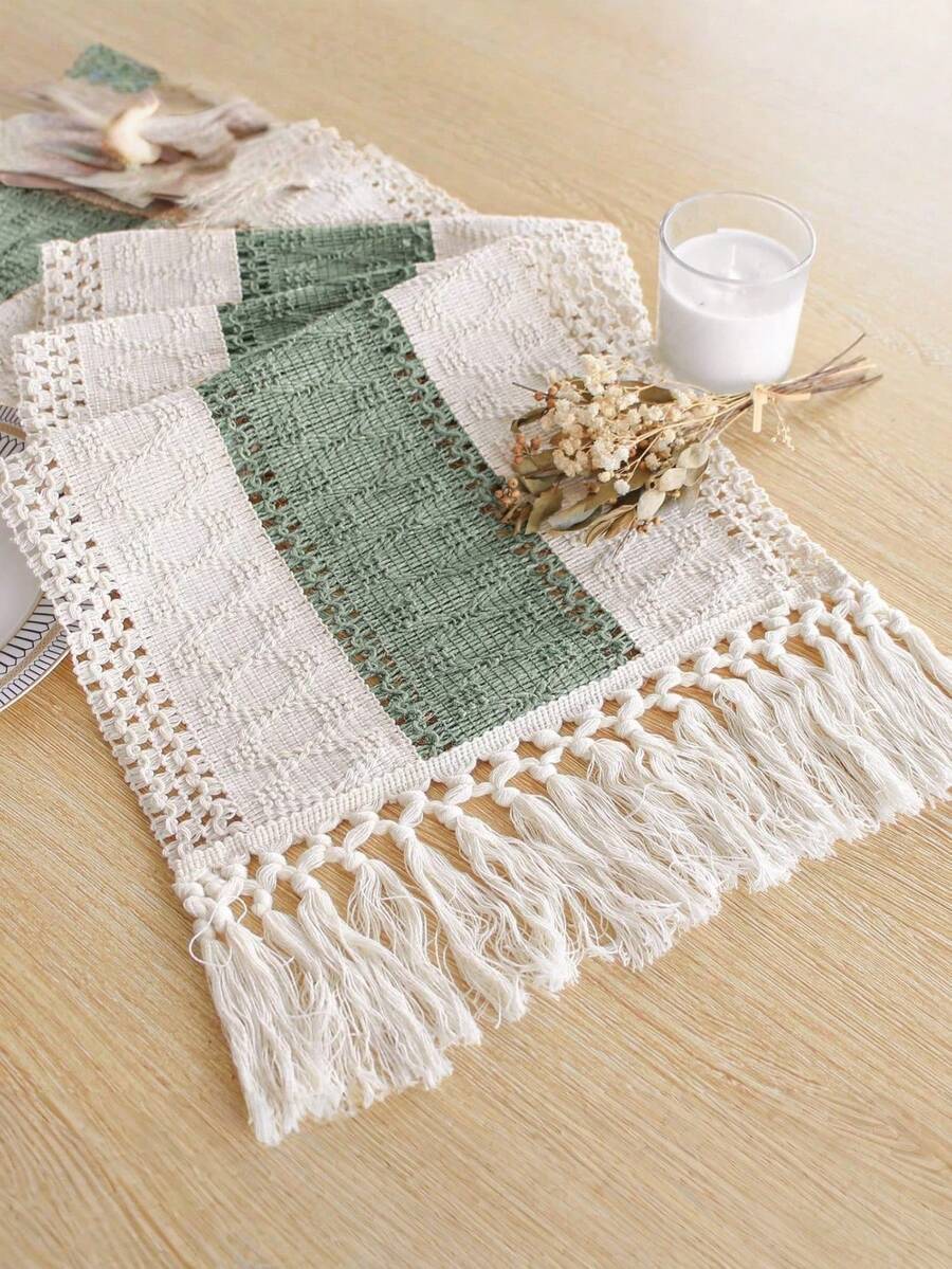 Sofia Elegant Knitted Lace Table Runner
