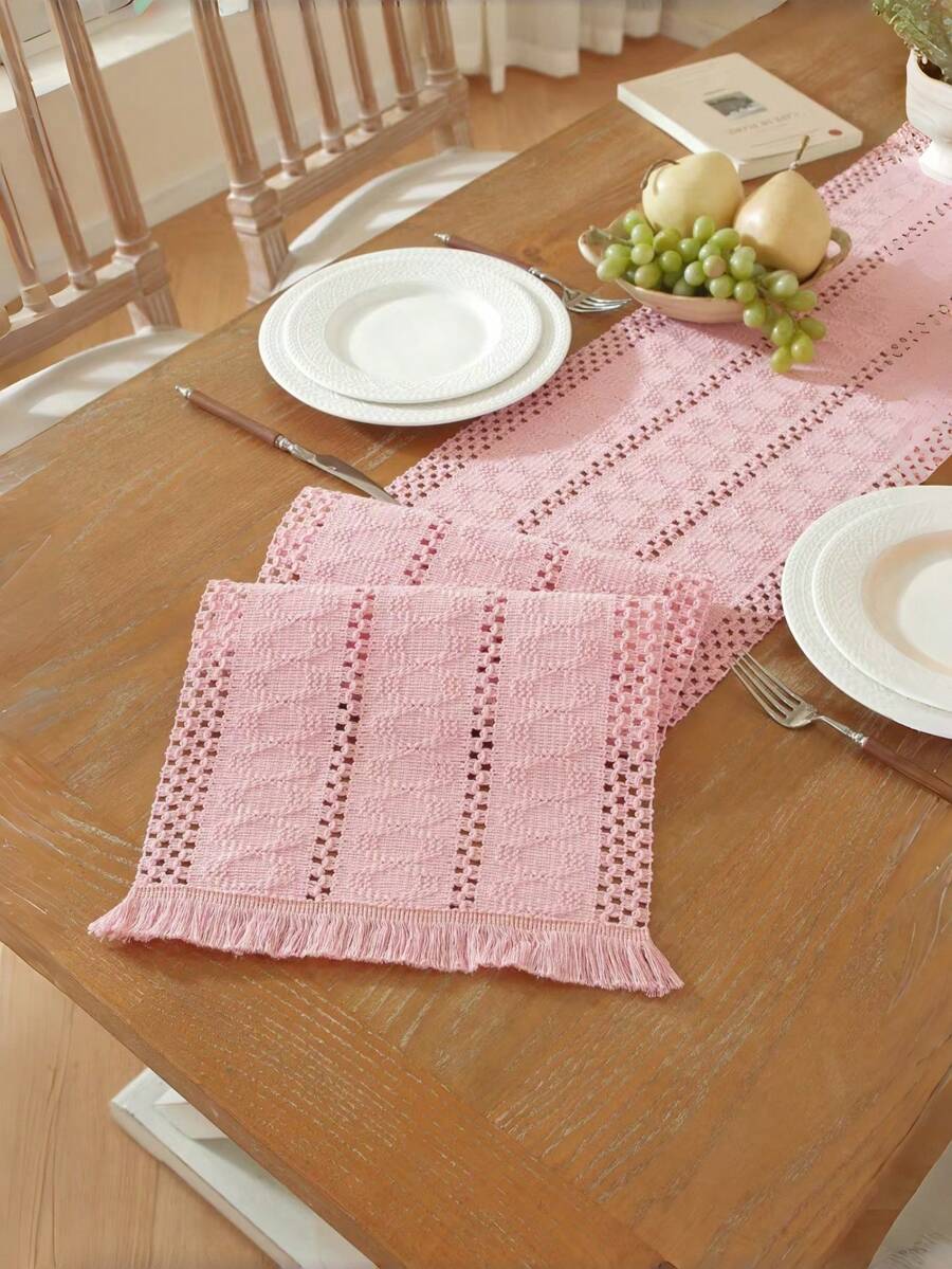 Sofia Elegant Knitted Lace Table Runner