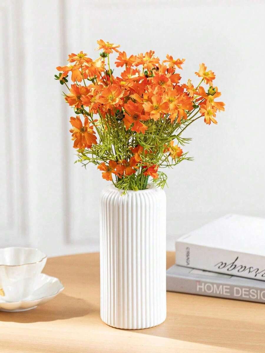 Washington Ribbed Cylindrical Decorative Vase