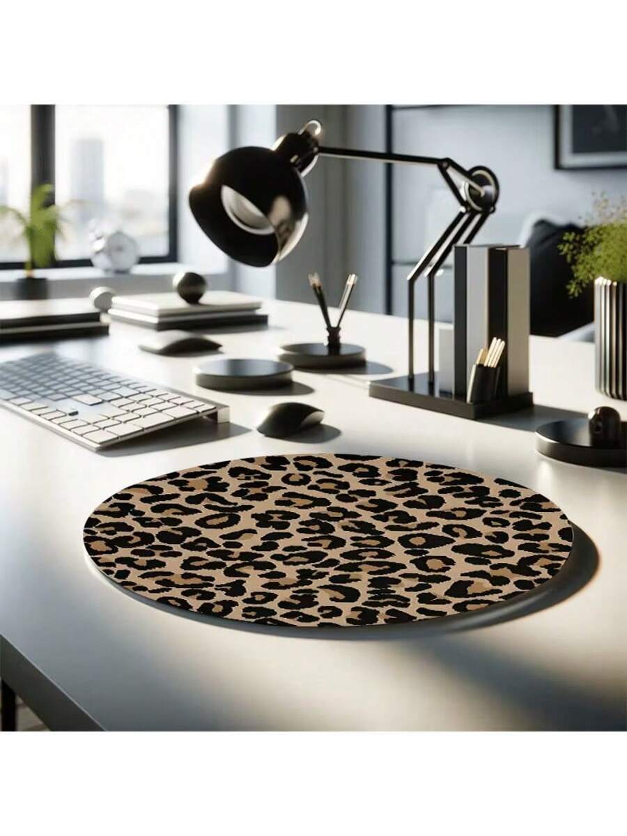 Montreal Professional Circular Ergonomic Rubber Mouse Pad