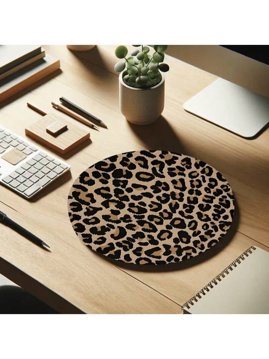 Montreal Professional Circular Ergonomic Rubber Mouse Pad