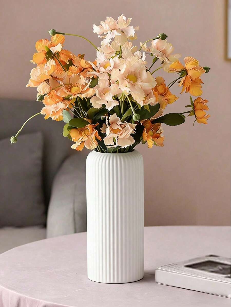 Washington Ribbed Cylindrical Decorative Vase