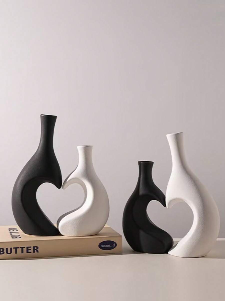 Boston Contemporary Interlocking Heart Vase