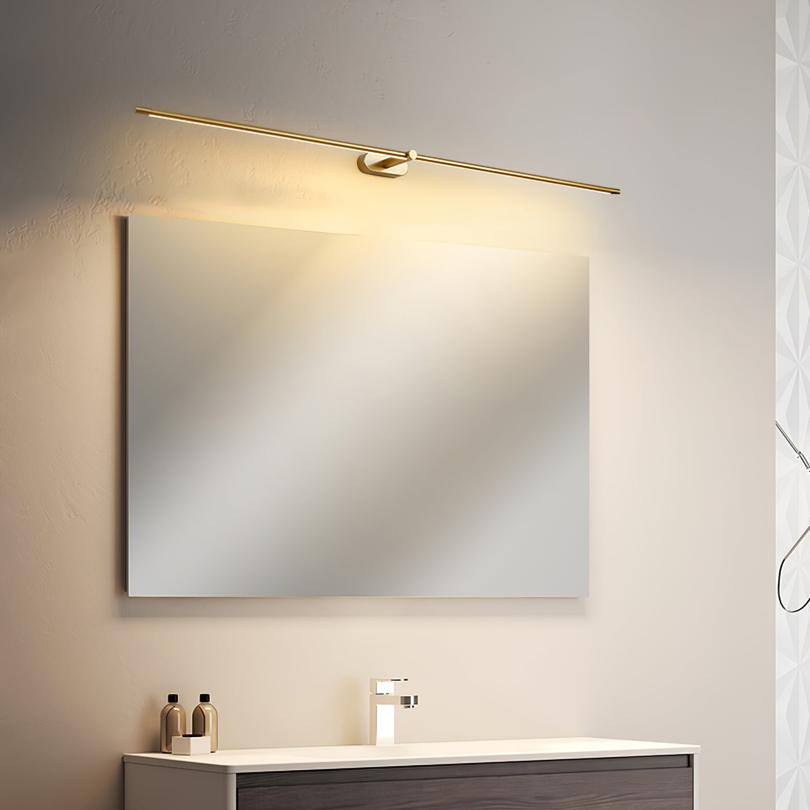 Mora Linear Rechargeable Wall Lamp