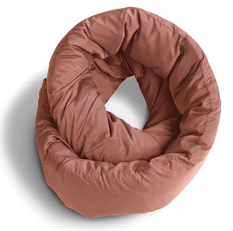 Leo Infinity Travel Pillow