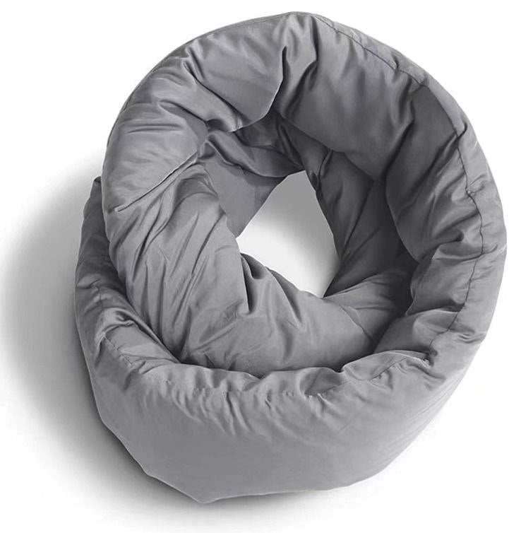 Leo Infinity Travel Pillow